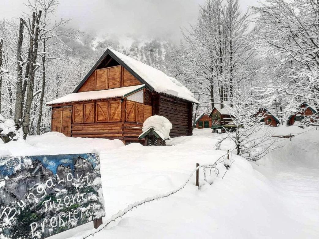 Bungalows Prokletije Gusinje Exterior foto